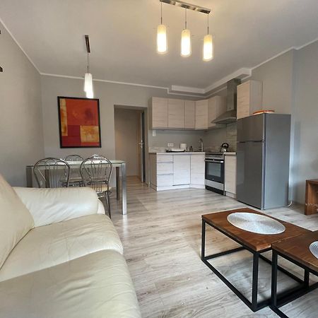 Apartament Przy Cieplickich Tezniach Еленя-Гура Экстерьер фото