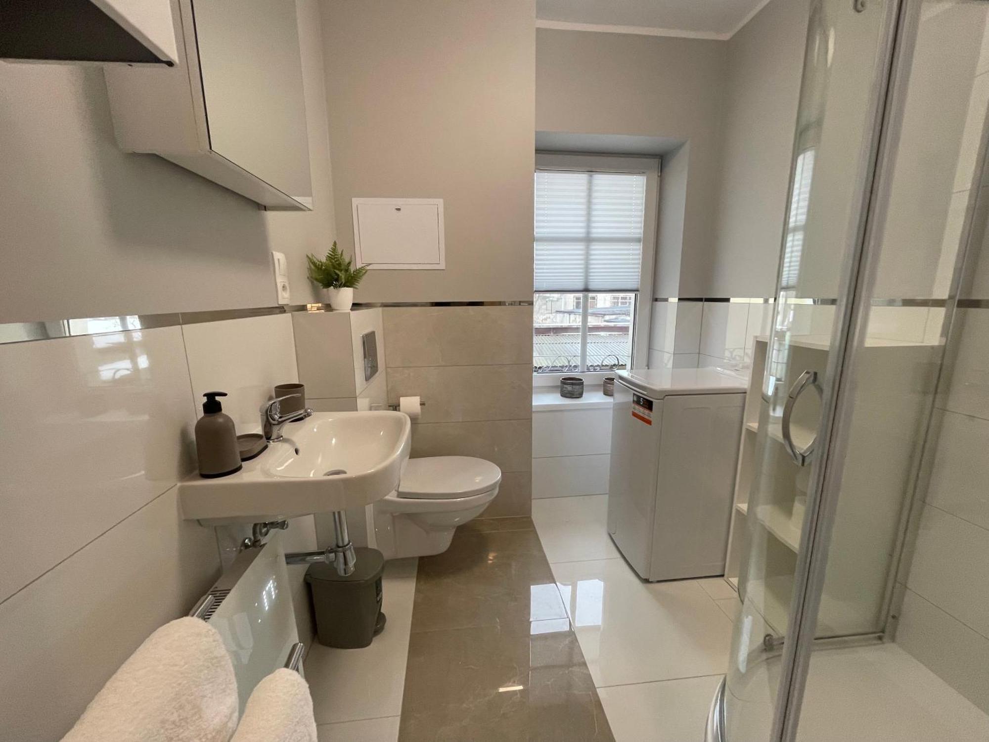 Apartament Przy Cieplickich Tezniach Еленя-Гура Экстерьер фото