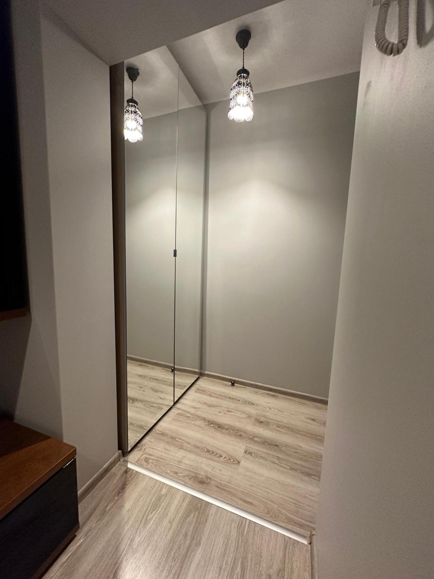Apartament Przy Cieplickich Tezniach Еленя-Гура Экстерьер фото